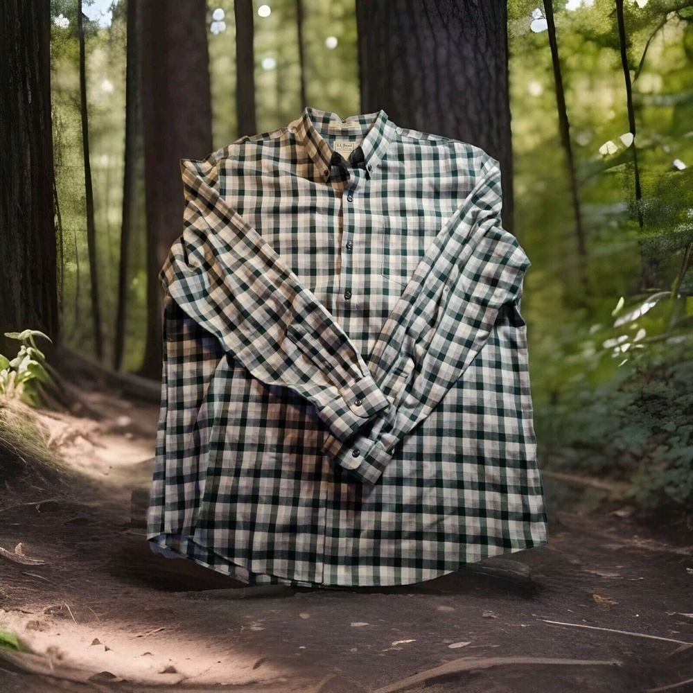 LL BEAN Shirt Mens Casual Button Up XL Cotton Blend Green White Plaid 1080